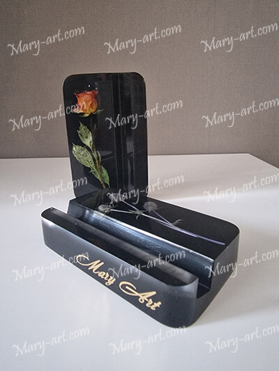 Подставка для телефона. Индивидуальный дизайн. Эпоксидная смола. Минск. Беларусь. Подарок