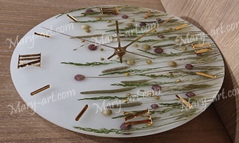 Часы из луговых трав. Дизан из эпоксидной смолы